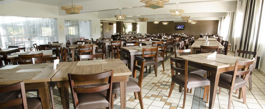 Camboa Hotel Paranaguá エクステリア 写真